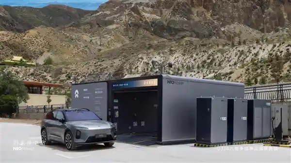 蔚来车主十一高速换电火爆，8成无需排队直接换！一天狂刷3071单