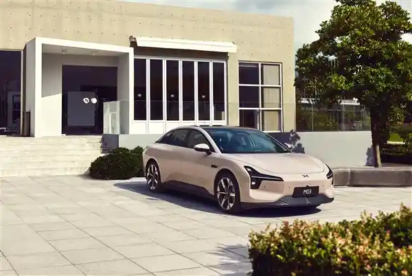 中国新能源车市惊现78.1%奇迹：自主品牌碾压合资，十倍速突围！