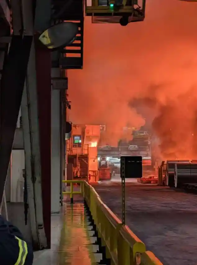 美国汽车业突遭重击：40%铝材供应因大火中断，进口又遇50%关税双重暴击