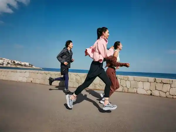 体育盛宴启幕，运动消费燃爆全城