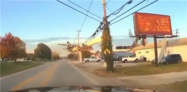 全球两大货航紧急停飞麦道11！坠机事故致14人遇难引发行业震动