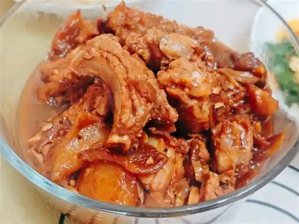 苹果炖猪排竟成美食新宠？尝过的人都说后悔没早点试！