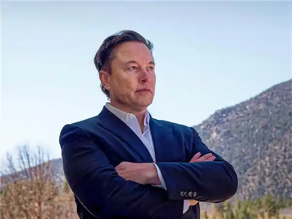 《反击行动升级：加拿大瞄准特斯拉，加征关税或取消补贴！》