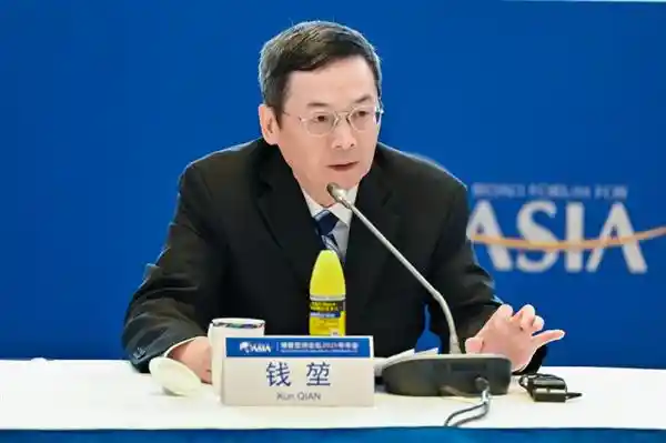 博鳌亚洲论坛2025年年会圆满落幕，高通专家揭秘：DeepSeek让AI模型瘦身更高效！