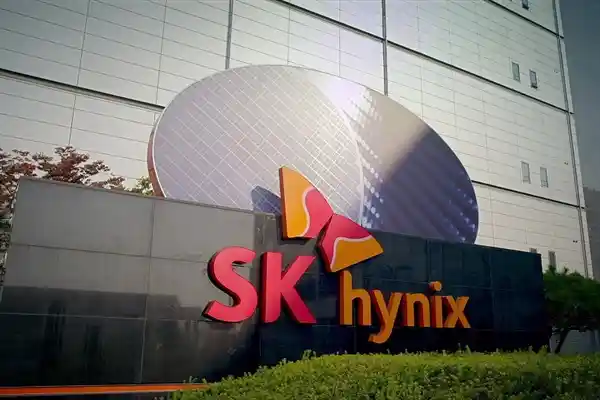 【2025年爆单神话】SK海力士HBM内存订单提前售罄，明年产能或再创新高！
