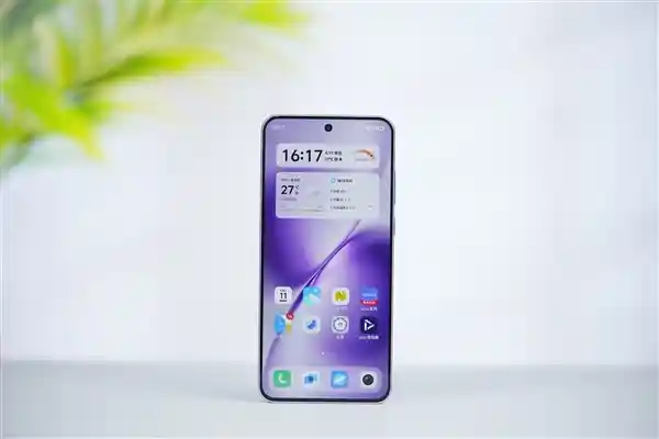 vivo X200s强势登场，直屏旗舰焕发全新光彩！