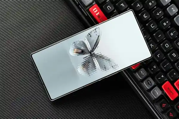红魔10 Air震撼登场：重塑轻薄全面屏旗舰新标杆！