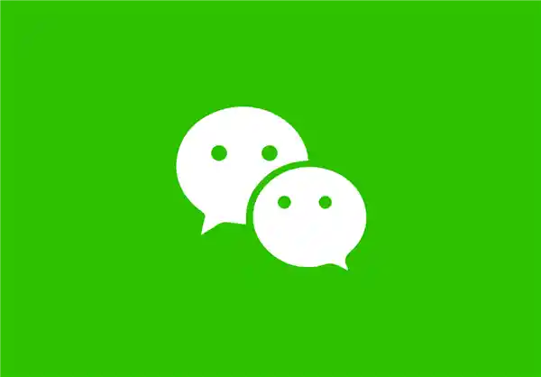 《地铁惊现校长聊天记录投屏：学生集体打卡围观》