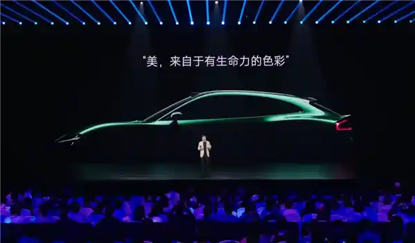 《雷军演讲精华提炼！周鸿祎分享普通人 instantly 变现的三大实战公式》