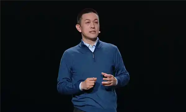 李斌神梗来袭！蔚乐萤暗藏玄机，蔚来这是要逆天改命？