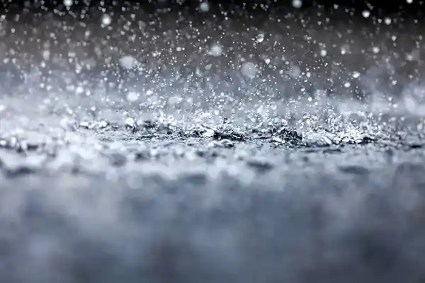 五一返程遇极端天气三连击！大风+暴雨+沙尘暴预警齐发