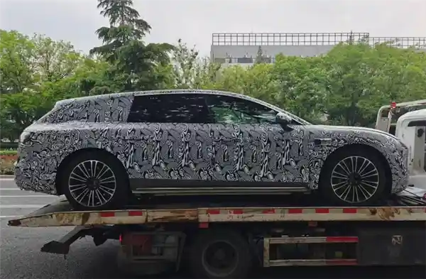 华为首款旅行车震撼亮相！享界S9旅行版曝光，30-40万售价引期待