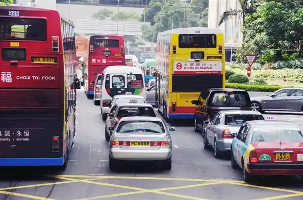 粤港便民新政：广东私家车2025年内有望直通香港畅游