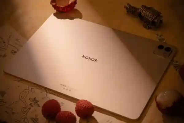 荣耀MagicPad 3首发业界顶级护眼屏， redefine平板新视界！
