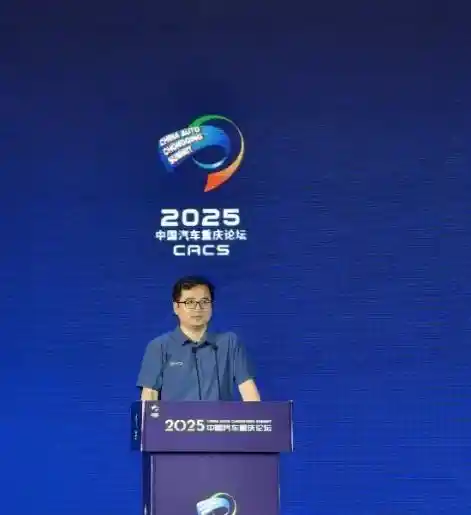 李云飞犀利点评兆瓦闪充：量产落地难，比亚迪成乘用车唯一破局者