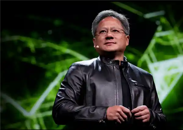 黄仁勋半年三访中国：直言对华限制终将失败，AI未来由竞争推动