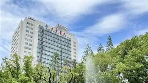 瑞金医院OA系统焕新升级：国产操作系统性能首度实战检验