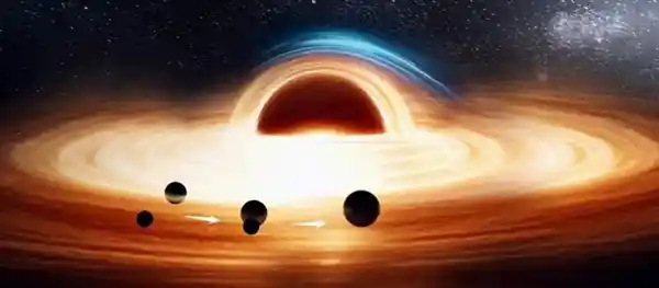 人类首次捕捉三体黑洞踪迹，质量之谜震撼宇宙学界