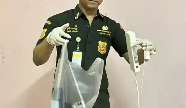 充电时玩手机致死，男子遗体严重烧焦引警示