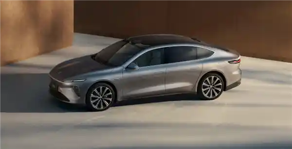 蔚来2026年再推1000座换电站，加电比加油更便捷成现实